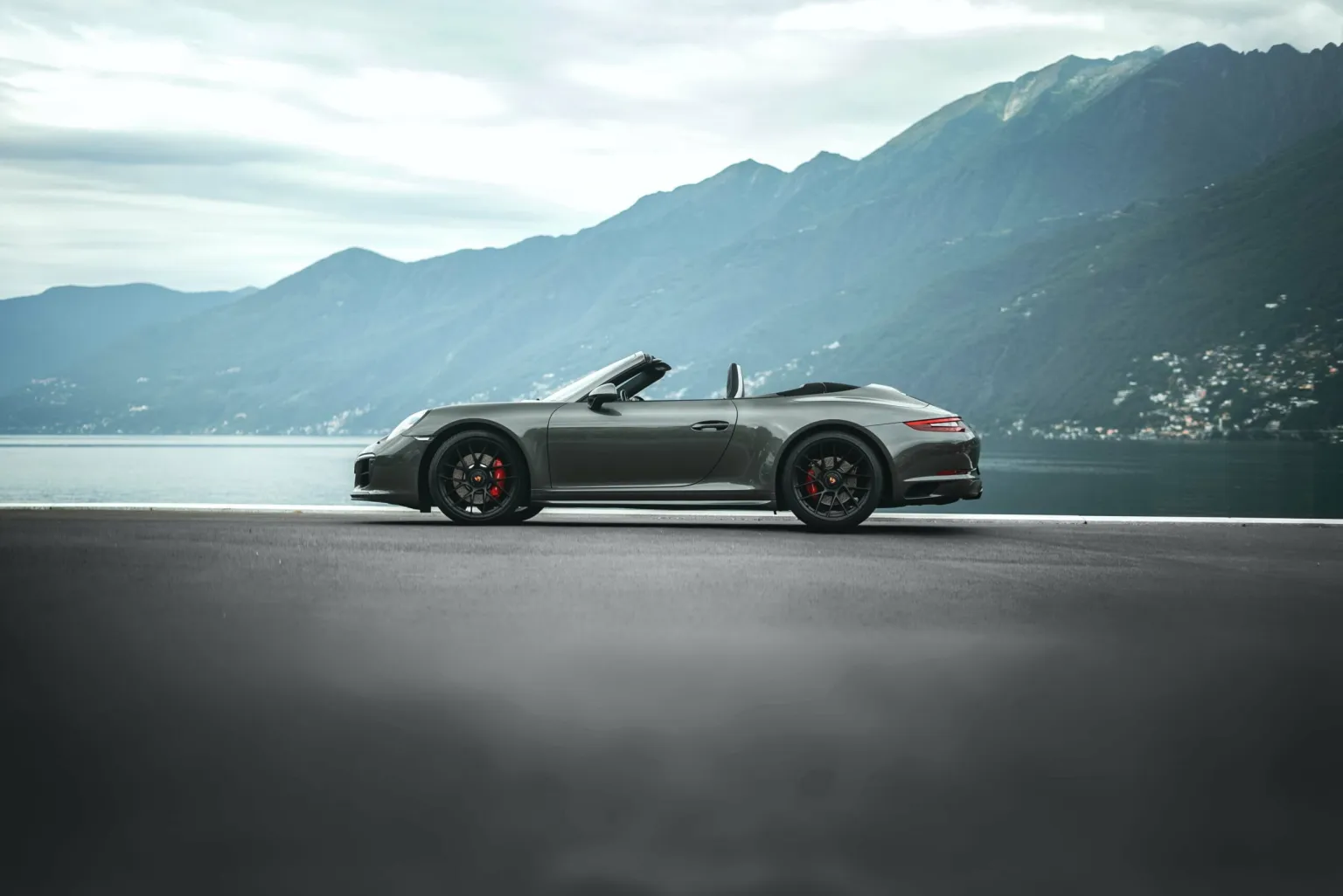 Porsche occasion en Suisse — Carooh