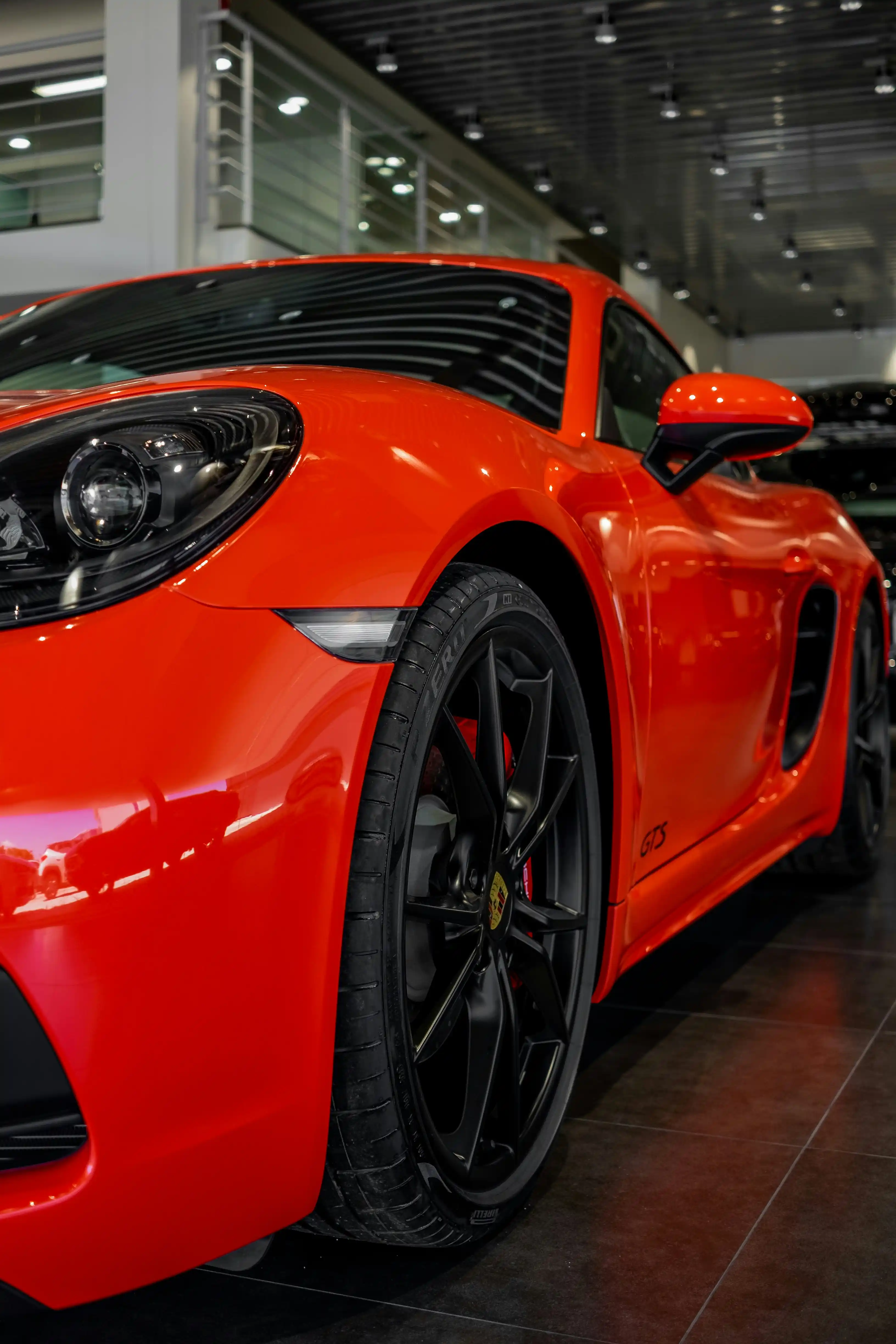 Porsche rouge d'occasion à Lausanne